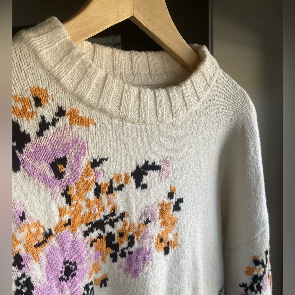UO sweater